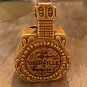 Antique Nashville tn guitar toothpick holder